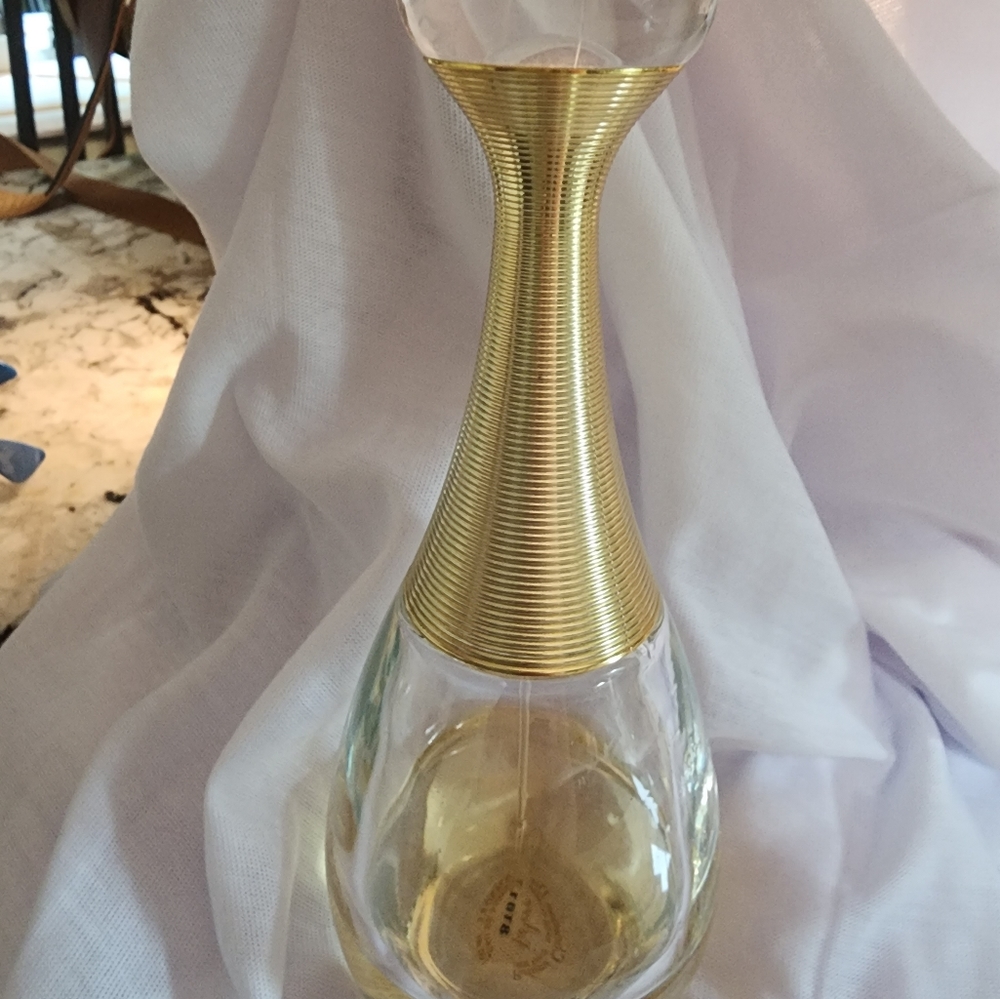 Jadore perfume